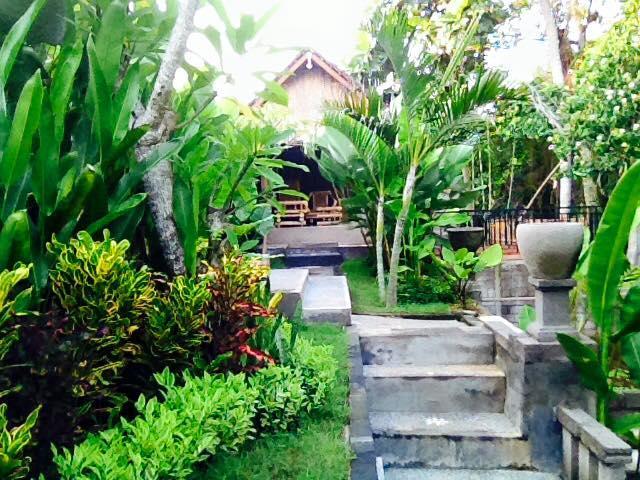 Kerta Family Bed&Breakfast Ubud Exterior foto